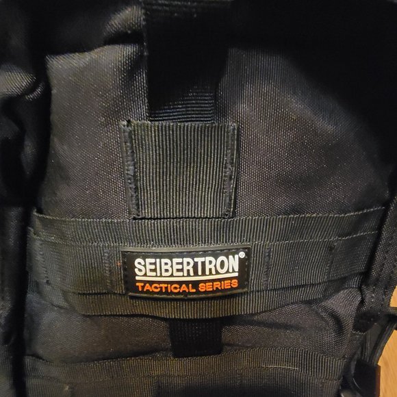 Backpack - Picture 4 of 4